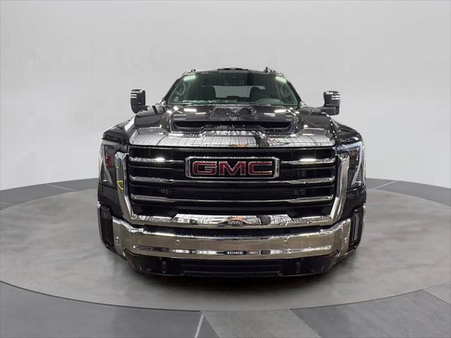 2026 GMC Sierra 2500HD Crew Cab, Standard Bed, SLT, 4WD