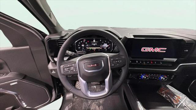 2026 GMC Sierra 2500HD Crew Cab, Standard Bed, SLT, 4WD