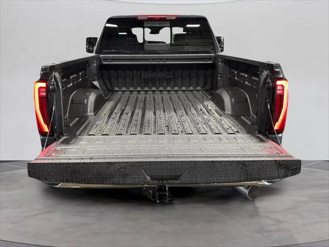 2026 GMC Sierra 2500HD Crew Cab, Standard Bed, SLT, 4WD