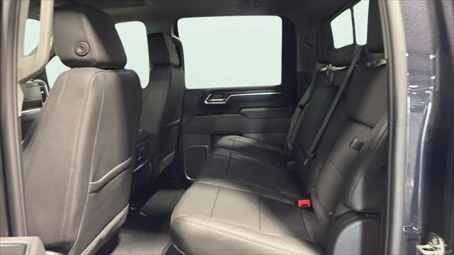 2026 GMC Sierra 2500HD Crew Cab, Standard Bed, SLT, 4WD