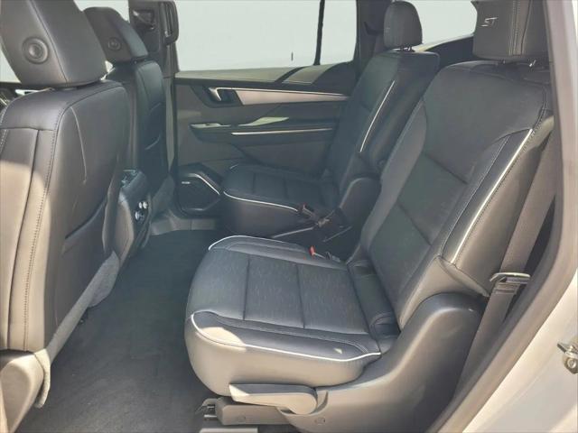 2026 Buick Enclave Sport Touring FWD