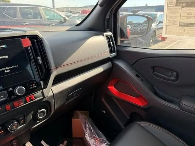 2026 Nissan Frontier Crew Cab PRO-4X 4x4