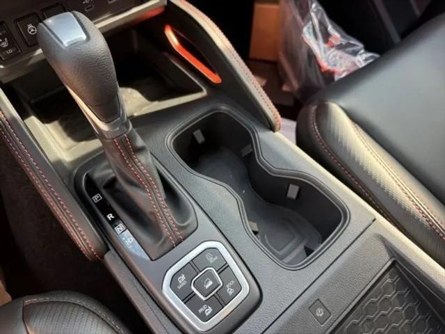 2026 Nissan Frontier Crew Cab PRO-4X 4x4