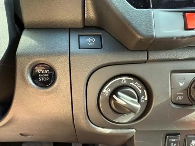 2026 Nissan Frontier Crew Cab PRO-4X 4x4
