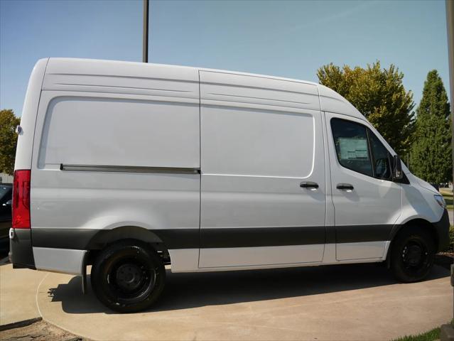 2025 Mercedes-Benz Sprinter 2500 Standard Roof 4-Cyl Diesel