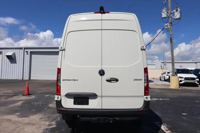 2025 Mercedes-Benz Sprinter 2500 Standard Roof 4-Cyl Diesel HO