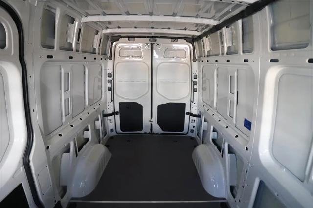 2025 Mercedes-Benz Sprinter 2500 Standard Roof 4-Cyl Diesel HO