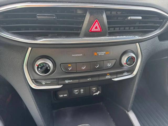 2019 Hyundai Santa Fe SE