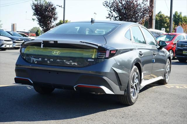 2026 Hyundai Sonata Hybrid Blue