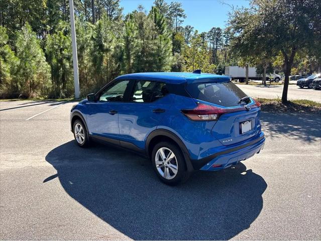 2025 Nissan Kicks S