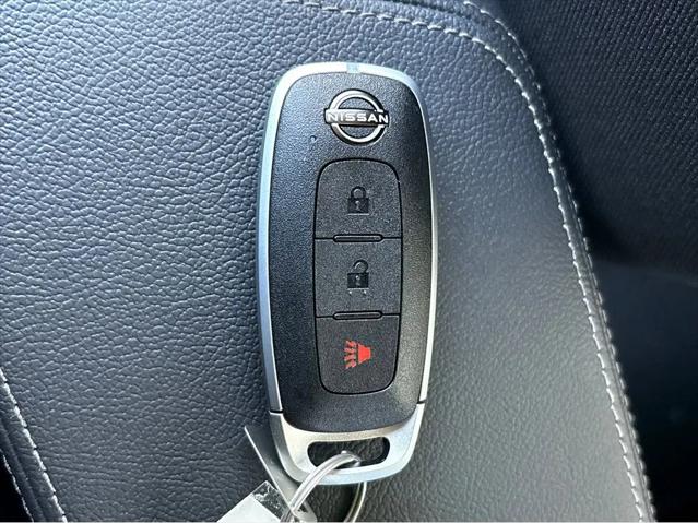 2025 Nissan Kicks S