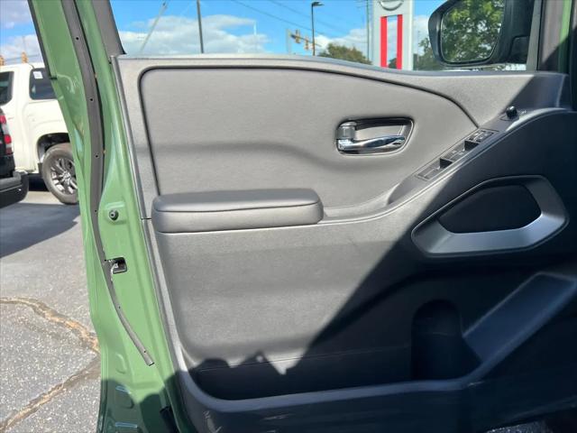 2026 Nissan Frontier Crew Cab SV 4x4