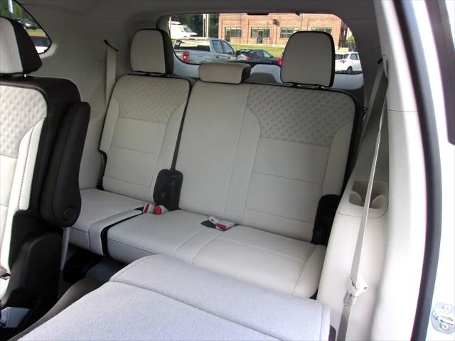 2026 GMC Acadia Denali AWD