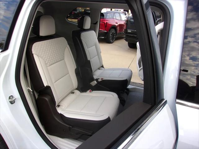 2026 GMC Acadia Denali AWD