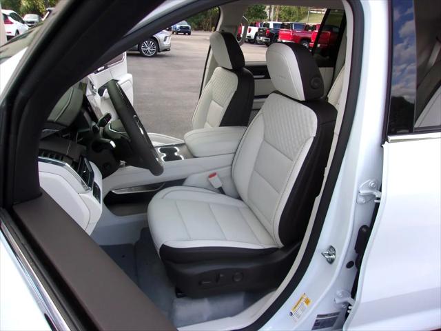2026 GMC Acadia Denali AWD