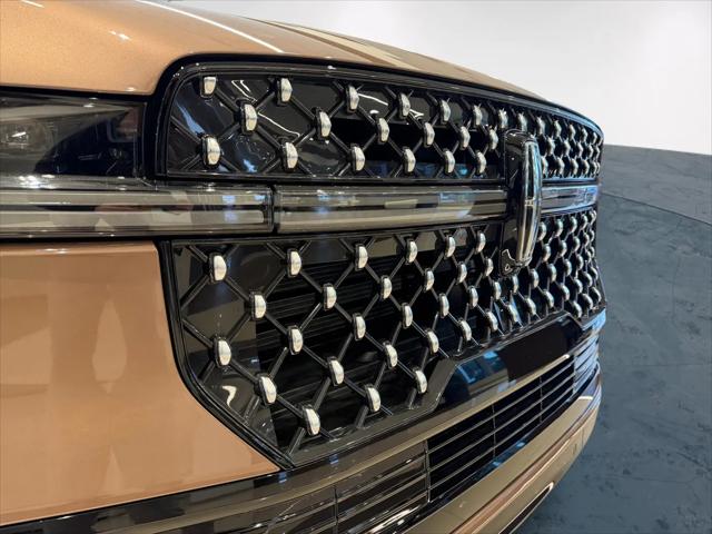 2025 Lincoln Navigator Black Label