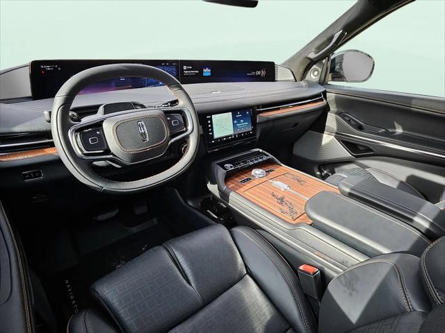 2025 Lincoln Navigator Black Label