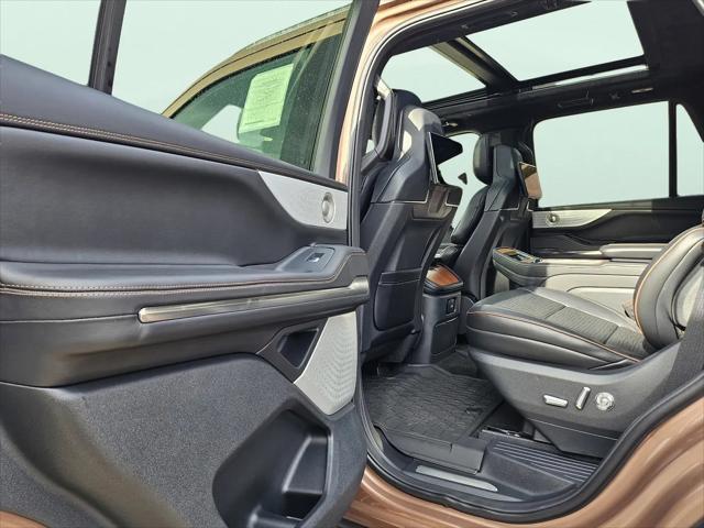 2025 Lincoln Navigator Black Label