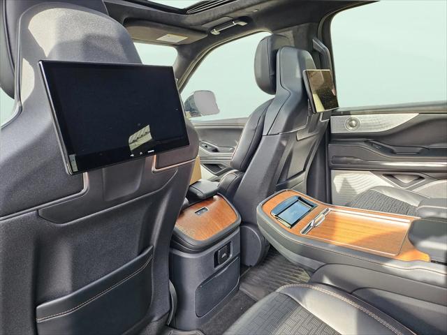 2025 Lincoln Navigator Black Label