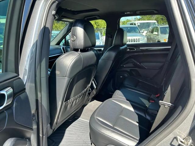 2014 Porsche Cayenne S