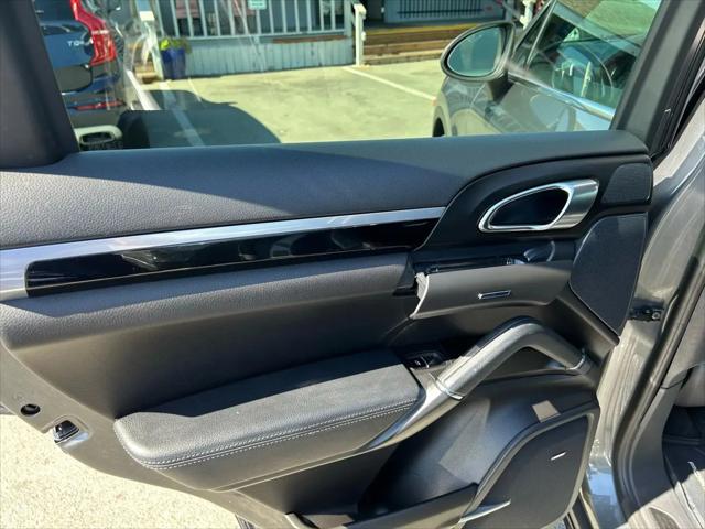 2014 Porsche Cayenne S
