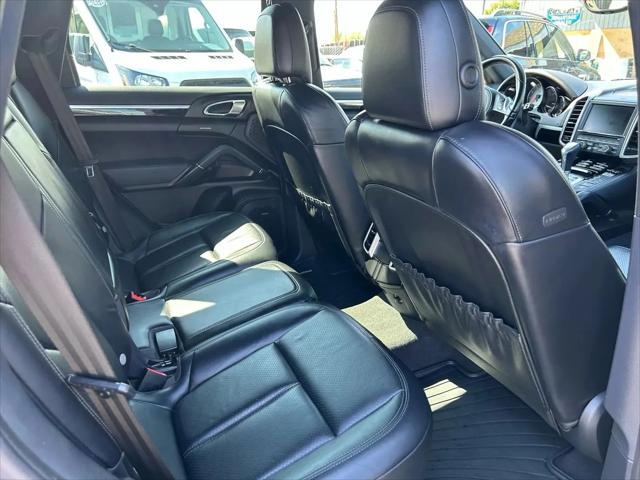 2014 Porsche Cayenne S
