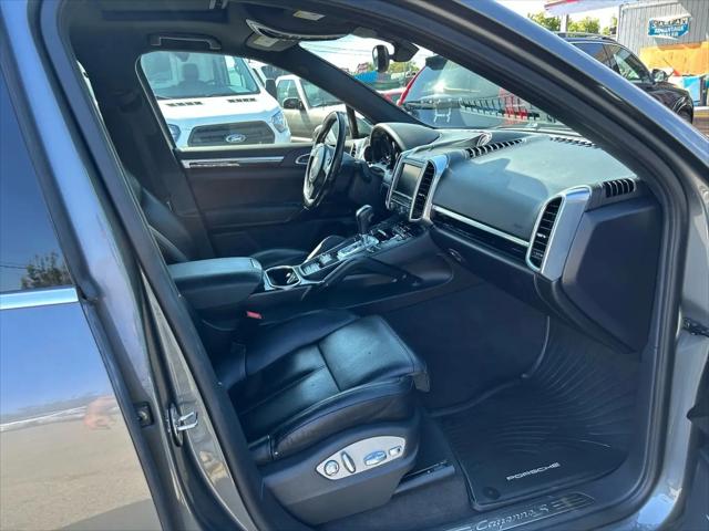 2014 Porsche Cayenne S