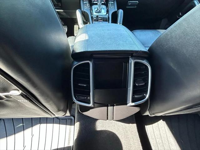 2014 Porsche Cayenne S