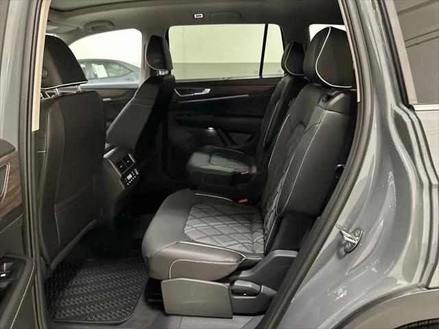 2026 Volkswagen Atlas SEL Premium R-Line