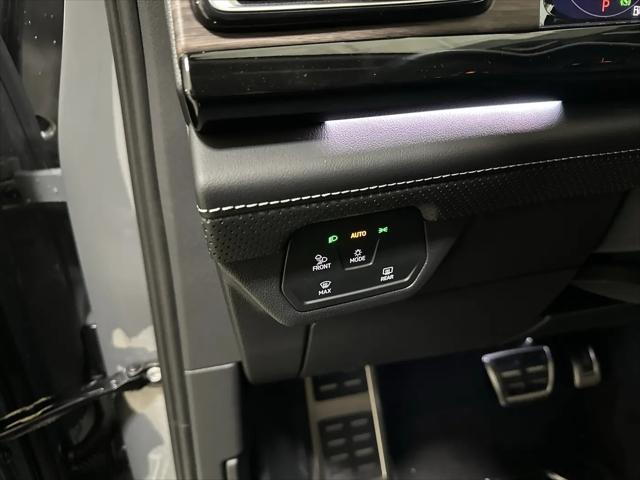 2026 Volkswagen Atlas SEL Premium R-Line