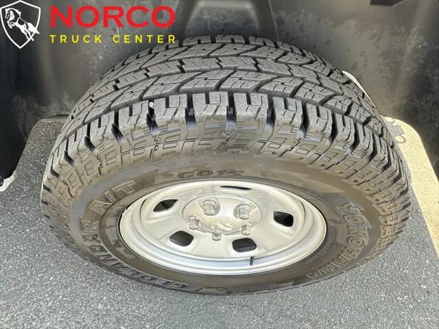 2023 Ram 1500 Classic Tradesman Regular Cab 4x4 8 Box