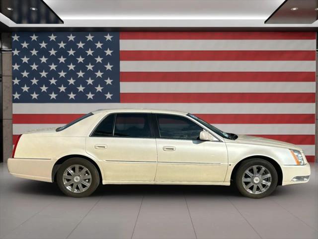 2008 Cadillac DTS w/1SD