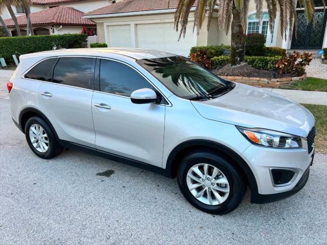 2017 Kia Sorento 2.4L L for sale in Lighthouse Point, FL