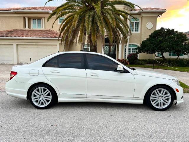 2009 Mercedes-Benz C-CLASS C 300 Luxury