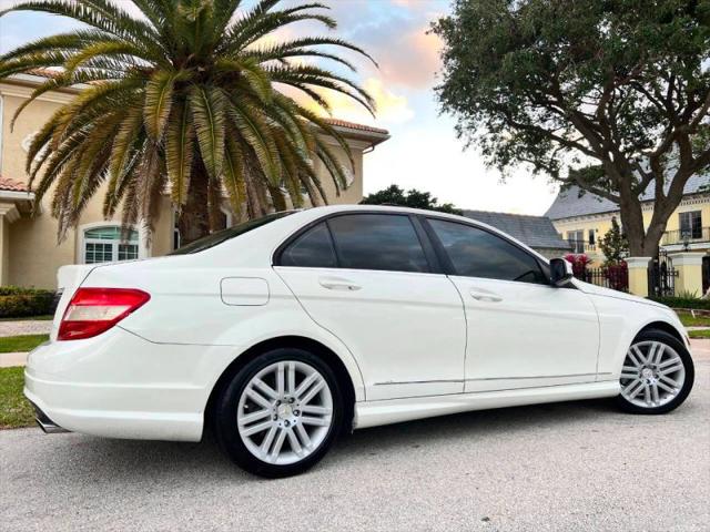 2009 Mercedes-Benz C-CLASS C 300 Luxury