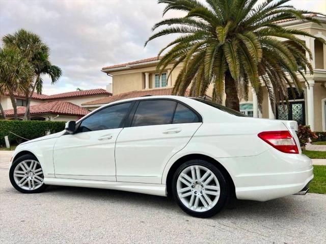2009 Mercedes-Benz C-CLASS C 300 Luxury