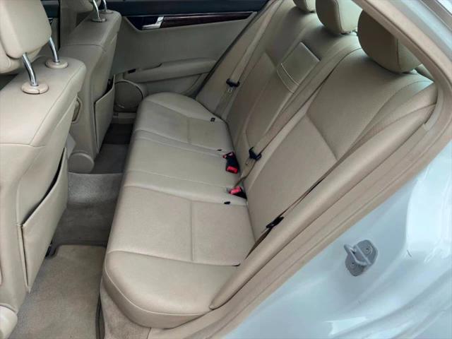 2009 Mercedes-Benz C-CLASS C 300 Luxury