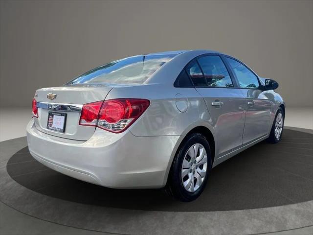 2013 Chevrolet Cruze LS Auto