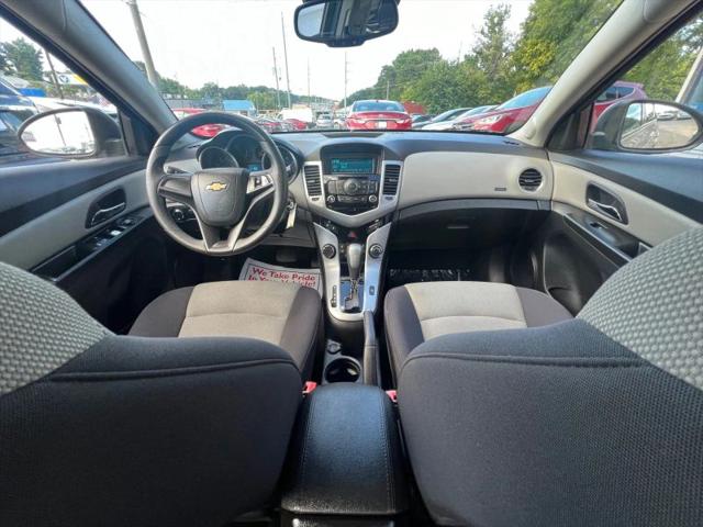 2013 Chevrolet Cruze LS Auto
