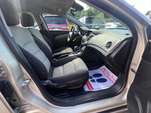 2013 Chevrolet Cruze LS Auto
