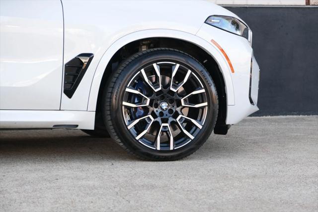 2024 BMW X5 M60i