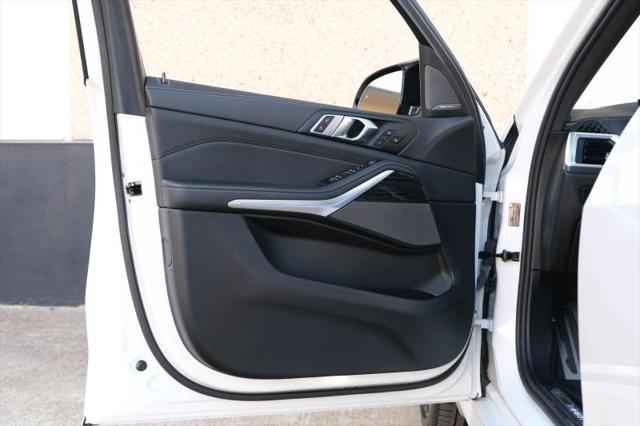 2024 BMW X5 M60i
