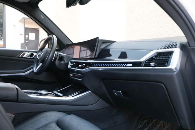 2024 BMW X5 M60i