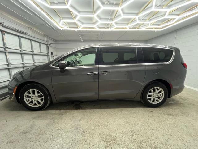 2018 Chrysler Pacifica LX