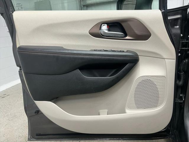 2018 Chrysler Pacifica LX
