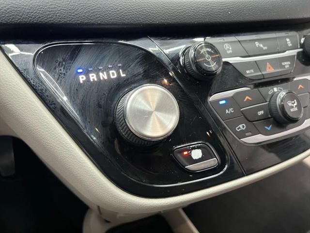 2018 Chrysler Pacifica LX