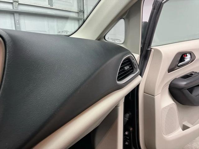 2018 Chrysler Pacifica LX