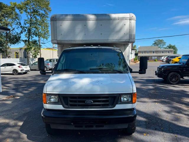 2007 Ford E-450 Cutaway Base