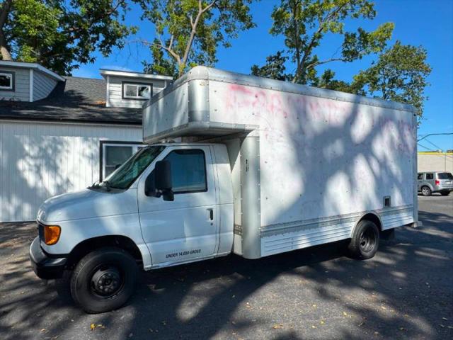 2007 Ford E-450 Cutaway Base