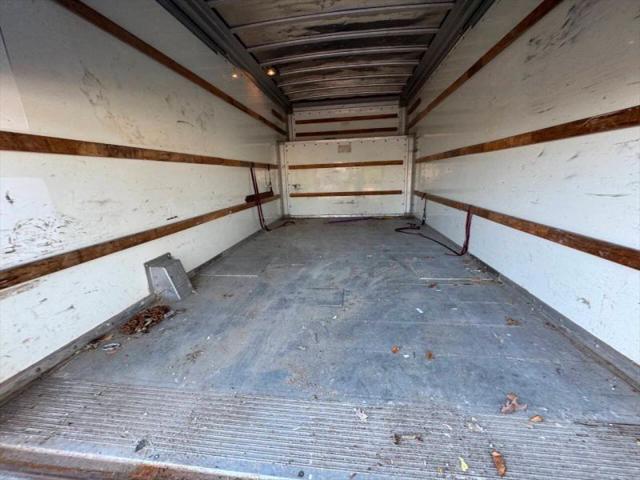 2007 Ford E-450 Cutaway Base
